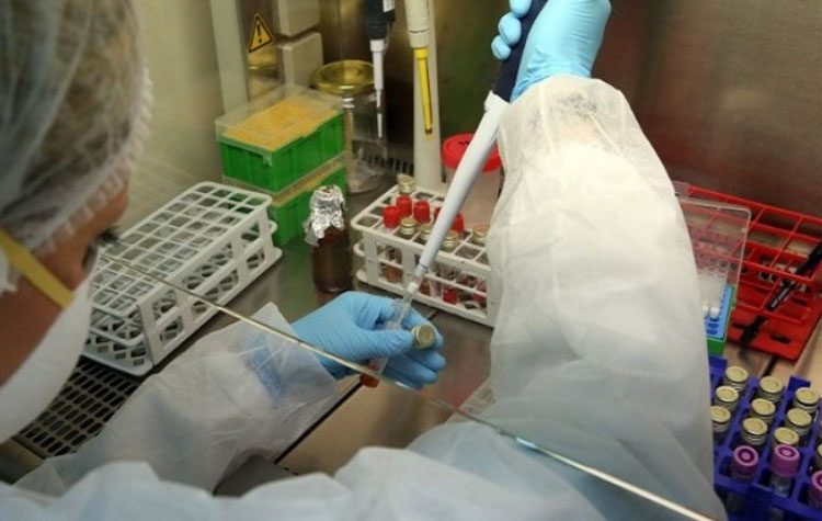 «Χτύπημα» κορωνοϊού με 6 κρούσματα - Έκτακτο Δ.Σ. το απόγευμα