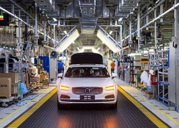 Volvo cars: Μεγάλη η συμμετοχή της ηλεκτρικής ενέργειας από ΑΠΕ στο δίκτυο των εργοστασίων της
