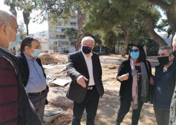 Αυτοψίες Αμπατζόγλου σε έργα υπό ολοκλήρωση