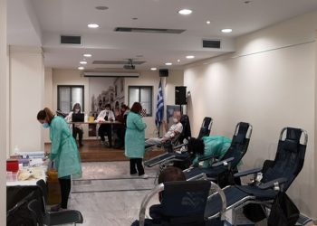 Με επιτυχία πραγματοποιήθηκε η 13η εθελοντική αιμοδοσία του Δήμου