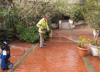 Κάτοικοι Ηλιακού Χωριού: «Κάλλιο αργά, παρά ποτέ»