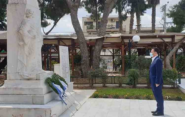 Τιμή στην 200η επέτειο της Επανάστασης από το #Ενωμένο Μαρούσι και τον Γ. Καραμέρο