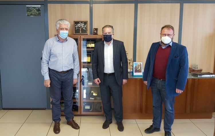 Συνάντηση Γιώργου Κουμουτσάκου - δημοτικής Αρχής με γεμάτη ατζέντα