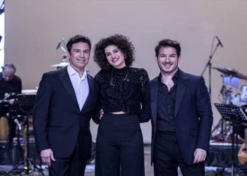 Το «Δικαίωμα» της Λίνας Νικολακοπούλου διαδικτυακά από το Δημοτικό Θέατρο Πειραιά