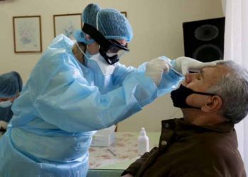 Εντατικά rapid tests σε όλη την Αττική από Περιφέρειας και ΙΣΑ