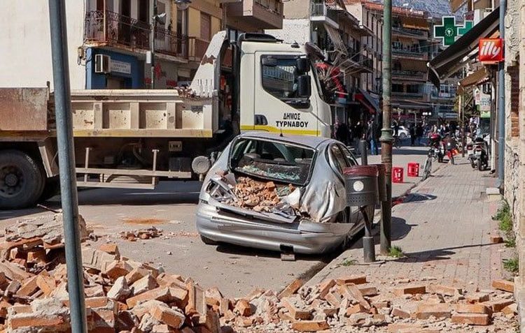 Στο πλευρό των σεισμοπαθών της Ελασσόνας στέκεται ο Δήμος