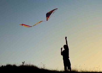 Ευχές για τη Καθαρά Δευτέρα από τον Θανάση Ζούτσο