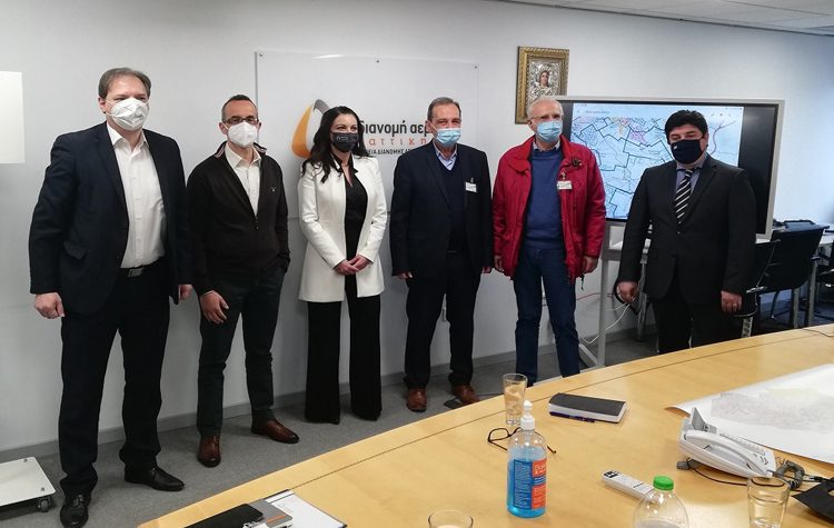 Τη διασύνδεση σχολείων και δημοτικών κτηρίων με φυσικό αέριο προωθεί ο δήμαρχος