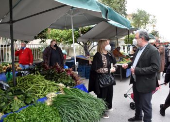 Η σκυτάλη των rapid tests στον ΕΟΔΥ στις 8 Απριλίου