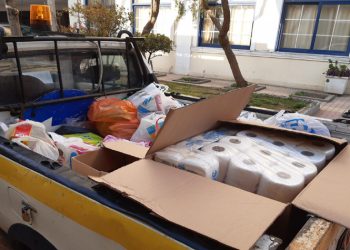 Στην Ιερά Μητρόπολη Ελασσόνας τα είδη αλληλεγγύης του Δήμου