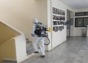 Νέα κρούσματα εντοπίστηκαν στα σχολεία της πόλης