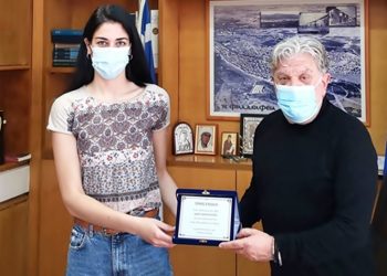 Συνάντηση Γιάννη Βούρου με την πρωταθλήτρια της ξιφασκίας Δώρα Γκουντούρα