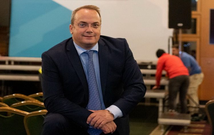 Εκκλησία - Δήμος Βάρης Βούλας Βουλιαγμένης: «Πράσινη βεντέτα» τεσσάρων δεκαετιών