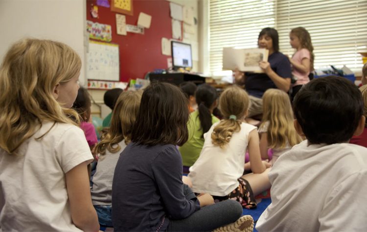 7ο Δημοτικό: Συγκέντρωση τροφίμων για τις ευπαθείς οικογένειες του σχολείου