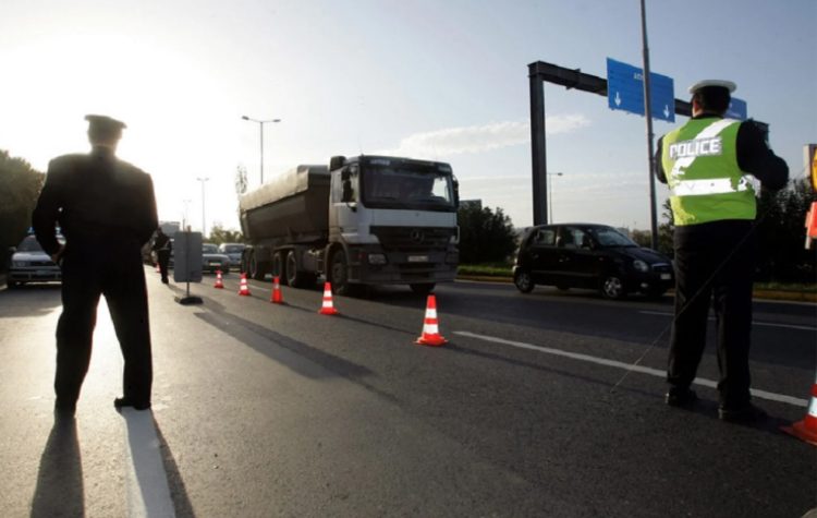 Κυκλοφοριακές ρυθμίσεις στη Λεωφόρο Αθηνών - Σουνίου έως 26 Ιουλίου