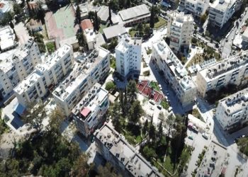 Ολοκληρώθηκε η ανάπλαση των προσφυγικών του Καρέα