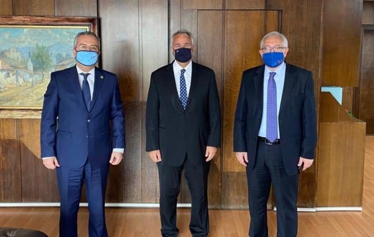 Συνάντηση Αποστολόπουλου - Αμπατζόγλου με Βορίδη εφ’ όλης της ύλης