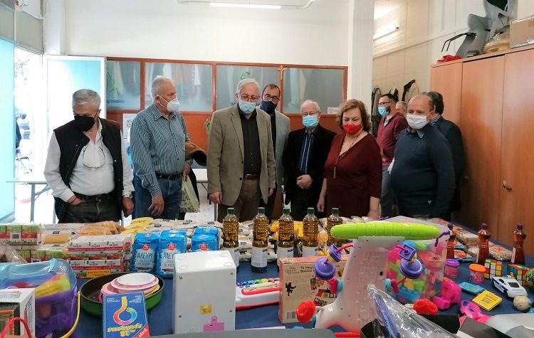 Θ. Αμπατζόγλου: «Δήμος και εθελοντές στο πλευρό των Μαρουσιωτών»