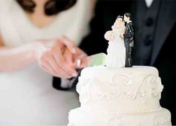 Η πανδηµία οδηγεί σε συµβίωση και γάµο