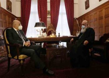 Συνάντηση Αρχιεπισκόπου Ιερώνυμου - Νίκου Δένδια με φόντο εθνικά ζητήματα