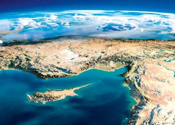 Η Κύπρος είναι τόσο μακριά όσο η… Σαλαμίνα