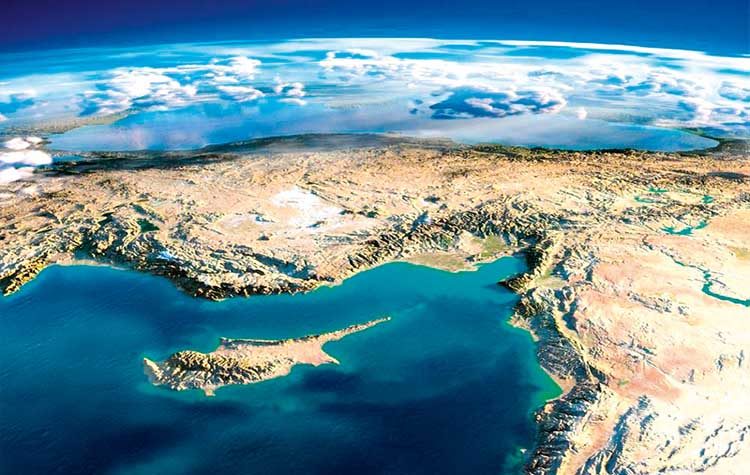 Η Κύπρος είναι τόσο μακριά όσο η… Σαλαμίνα