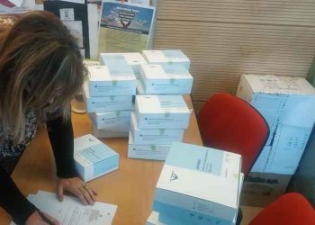 500 rapid tests από την Περιφέρεια παρέλαβε ο ΟΚΠΑ