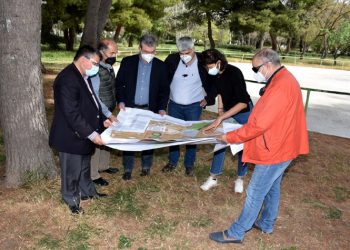Ξεκίνησε η ανάπλαση του πάρκου Ενόπλων Δυνάμεων στον Ταύρο