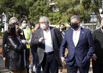 Αυτοψία Πατούλη σε έργα που ξεκίνησαν επί δημαρχίας του στο Μαρούσι