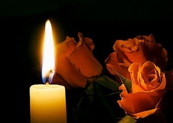 Έφυγε από τη ζωή η μητέρα του Δημήτρη Στεργίου-Καψάλη