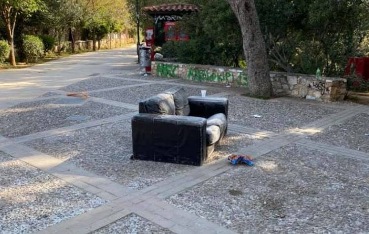 Οι «ό,τι κάτσει, όπως γουστάρουμε»