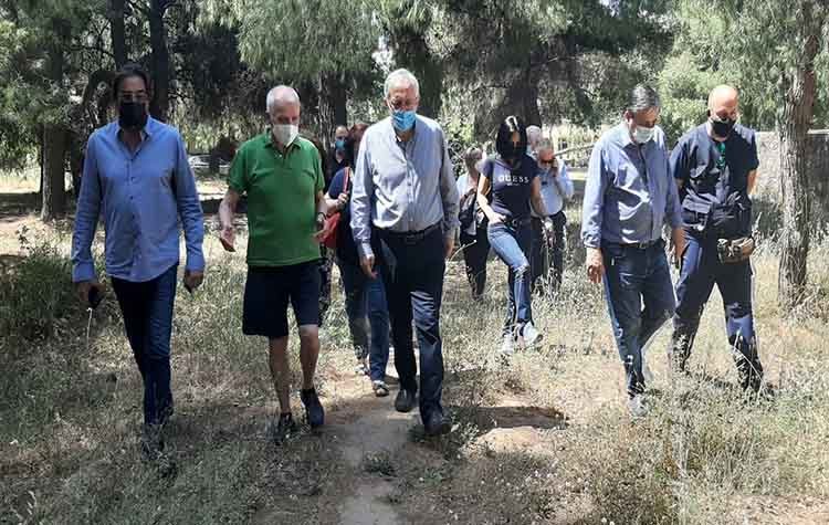 Αυτοψία σε έργα στον Παράδεισο και διάλογος με τον σύλλογο