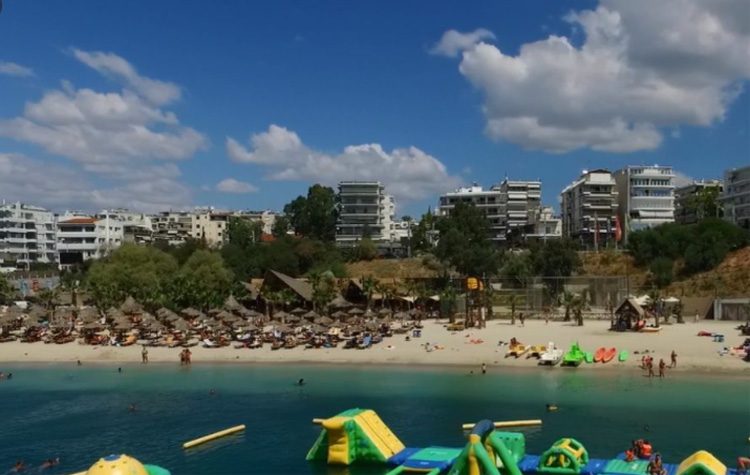 Δωρεάν βουτιές στην «Ακτή του Ήλιου» με την Κάρτα Δημότη