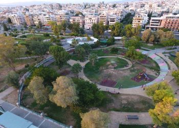 Στο πλευρό των ευάλωτων δικαιούχων ιδιώτες