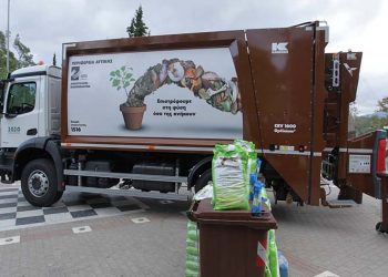 «Μετωπική» ΣΥΡΙΖΑ - Πατούλη με φόντο τον ΕΔΣΝΑ και το Ελεγκτικό Συνέδριο