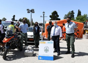 Η Δημοτική Αστυνομία Γλυφάδας στο «Χαμόγελο του Παιδιού»