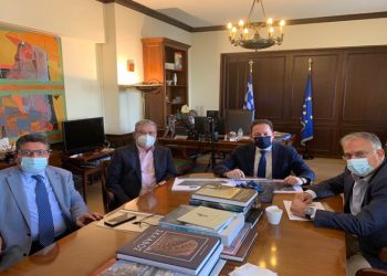 Συνάντηση Ευθυμίου με Πέτσα με ατζέντα αναπτυξιακές και κοινωνικές δράσεις