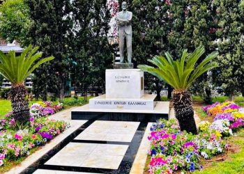 Επιχείρηση φύτευσης 2.000 λουλουδιών στην πόλη