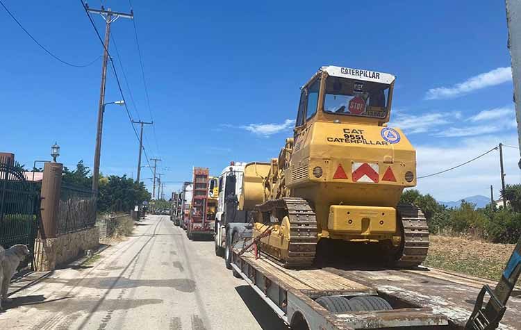 Περιφέρεια Αττικής: «Άμεση ανταπόκριση στην προσπάθεια κατάσβεσης της φωτιάς»
