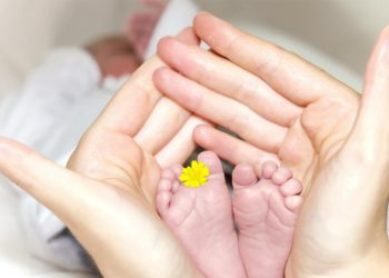 Φωστηρόπουλος - Κάρναβος - Ευθυμίου… θυμούνται και τιμούν τη μητέρα!