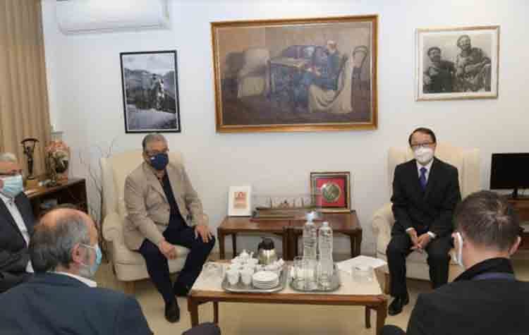 Συνάντηση του γγ της ΚΕ του ΚΚΕ Δημήτρη Κουτσούμπα με τον πρέσβη του Βιετνάμ