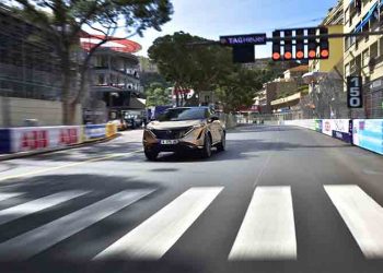 To αμιγώς ηλεκτρικό Nissan Ariya στο διάσημο σιρκουί του Μονακό