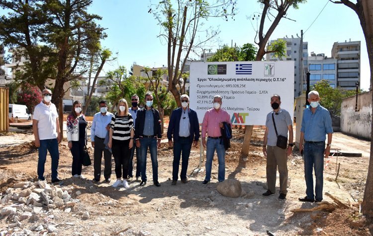 Άναψαν μηχανές οι μπουλντόζες: Ανάπλαση της πλατείας Παπαδημητρίου