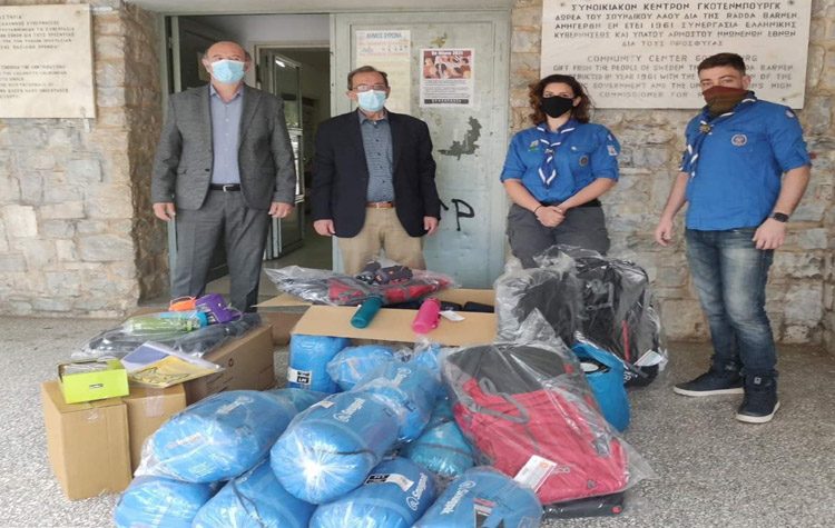 Προσφορά εξοπλισμού στο 4ο Σύστημα Προσκόπων Καρέα