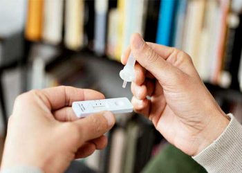 Κανονικότητα με… μέτρο