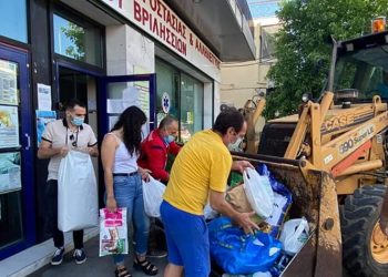 Είδη πρώτης ανάγκης για τα πυρόπληκτα ζώα παρέδωσε ο ΟΚΠΑ