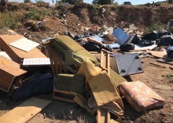 «Παράξενα και παράνομα παιχνίδια του δήμου με τη χωματερή της Αγ. Ειρήνης»