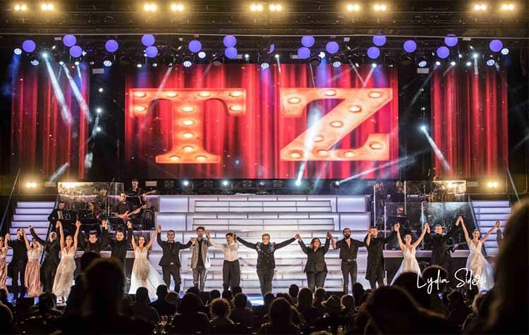 «Πάμε γι’ άλλα… ολοταχώς» με τον Τάκη Ζαχαράτο στο θέατρο «’Αλσος»