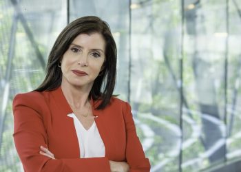 Άννα Μισέλ Ασημακοπούλου: «Ο COVID-19 έχει δημιουργήσει την ανάγκη «να μαθούμε»»