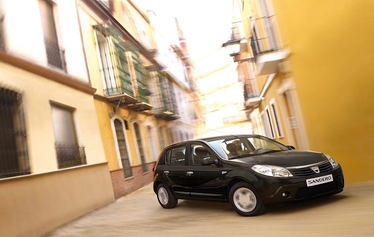 Νέα αισθητική ταυτότητα για τη Dacia